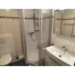 With 2 Bedrooms Lejlighed *