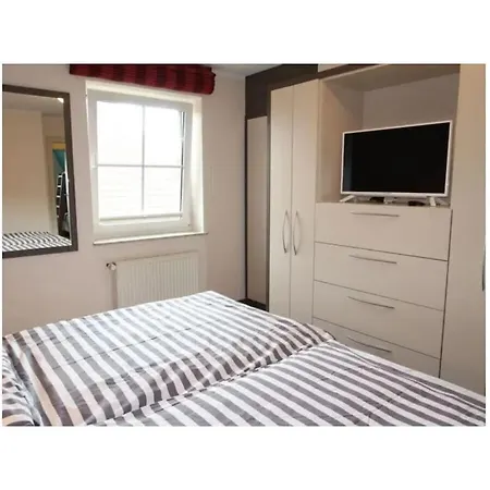 With 2 Bedrooms Butjadingen